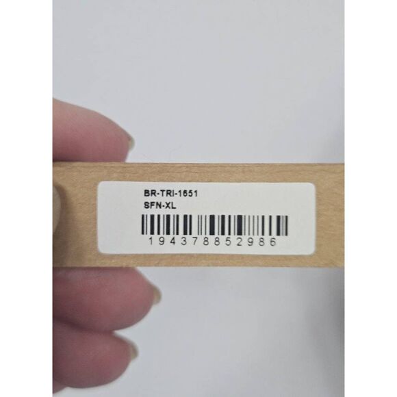 Skims logo bralette Nwt - Picture 9 of 10